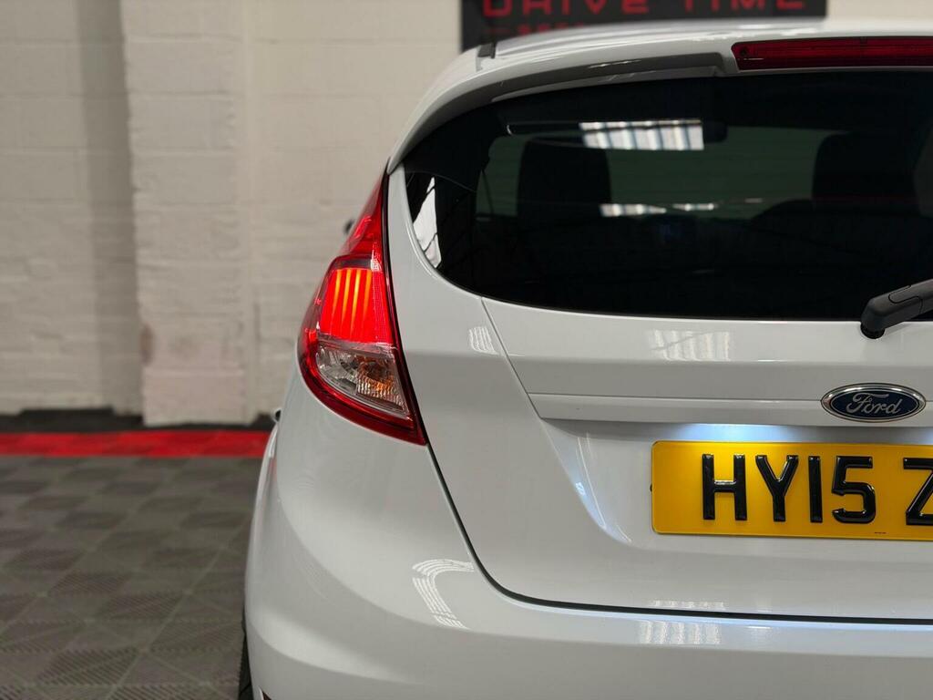 Ford Fiesta 1.25 Zetec Euro 5 Silver #13
