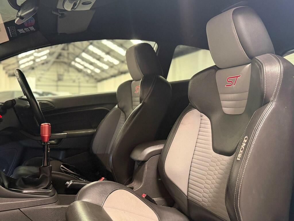 Ford Fiesta 1.25 Zetec Euro 5 Silver #33