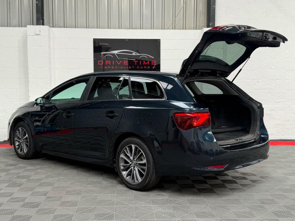Toyota Avensis 2.0 D-4d Business Edition Plus Touring Sports Euro Grey #4