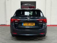 Toyota Avensis 2.0 D-4d Excel Euro 6 Ss Grey #22