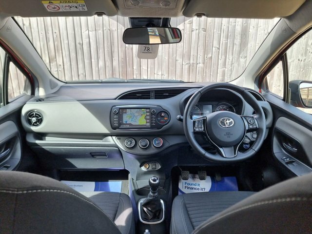 Toyota Yaris 1.5 Vvt-i Icon Tech Hatchback Eu Red #6