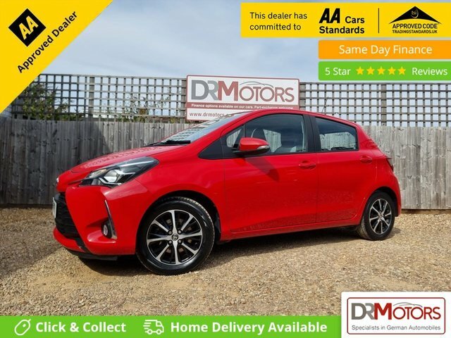 Toyota Yaris 1.5 Vvt-i Icon Tech Hatchback Eu Red