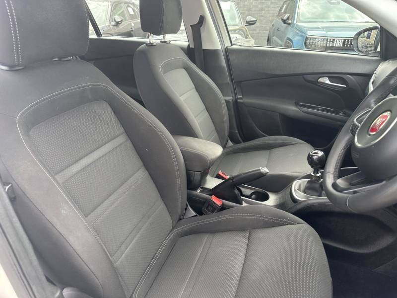 Fiat Tipo 1.4 Mpi Easy Hatchback Euro 6 9 White #12