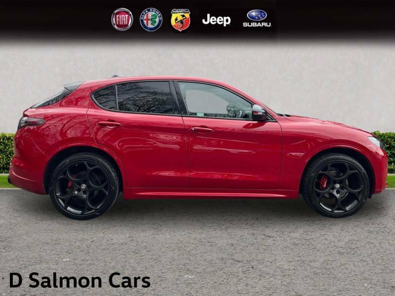 Alfa Romeo Stelvio 2.0T Tributo Italiano Q4 Awd Euro 6 Ss Red #4
