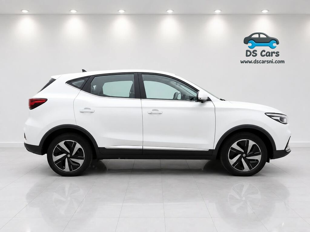MG ZS Se Ev White #6