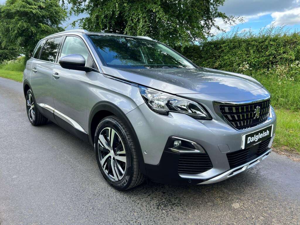 Peugeot 5008 Allure Bluehdi Ss Grey