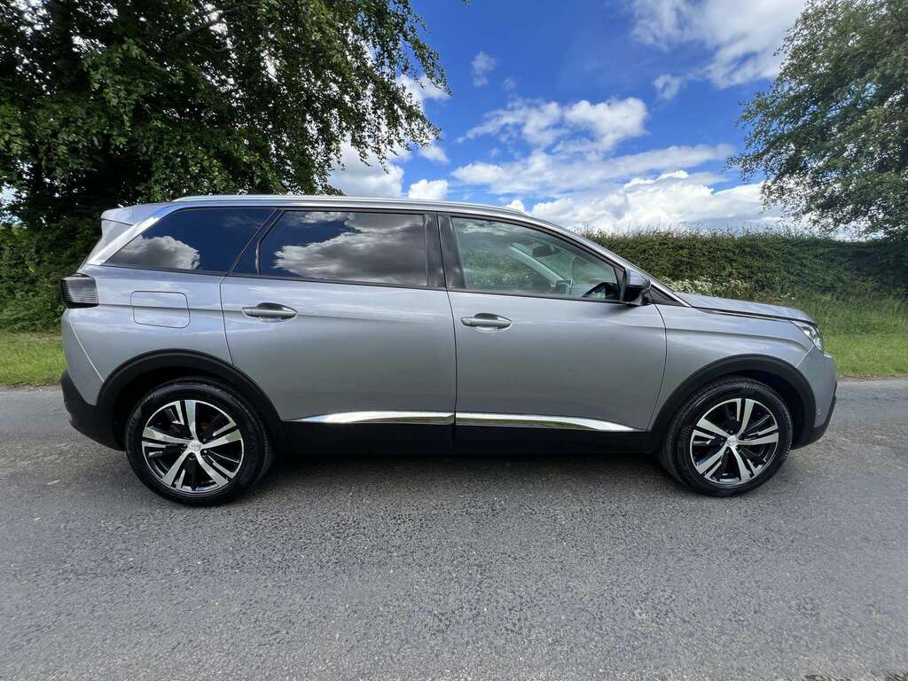 Peugeot 5008 Allure Bluehdi Ss Grey #3