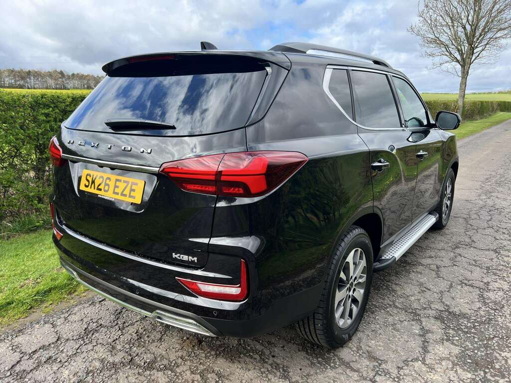 SsangYong Rexton Est 2.2 K30 Au Black #4