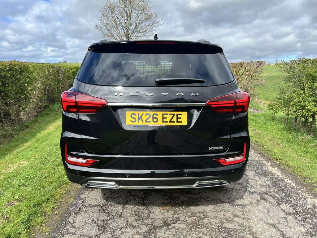 SsangYong Rexton Est 2.2 K30 Au Black #5