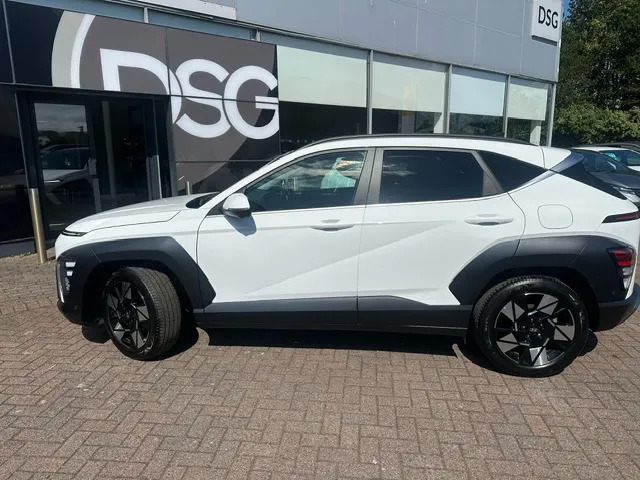 Hyundai Kona 1.6 Gdi Hybrid Ultimate Dct Lux Pack AP73WVS White