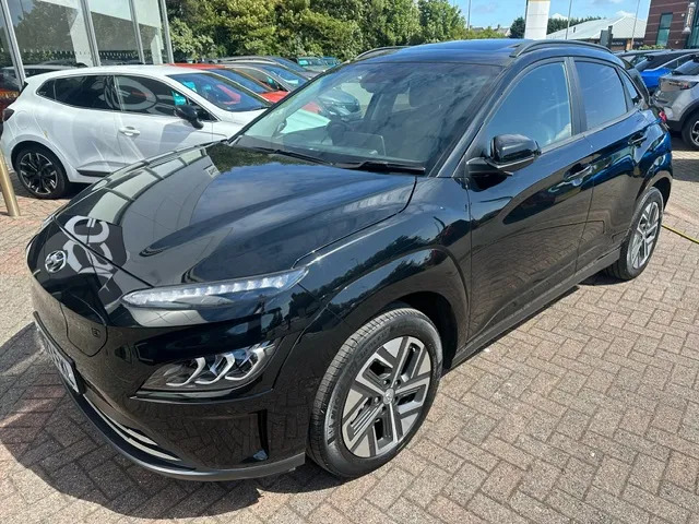 Hyundai Kona 150Kw Ultimate 64Kwh BW23FKL Black #2