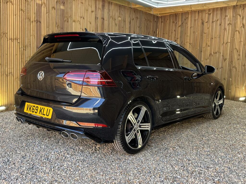 Volkswagen Golf R Black #4
