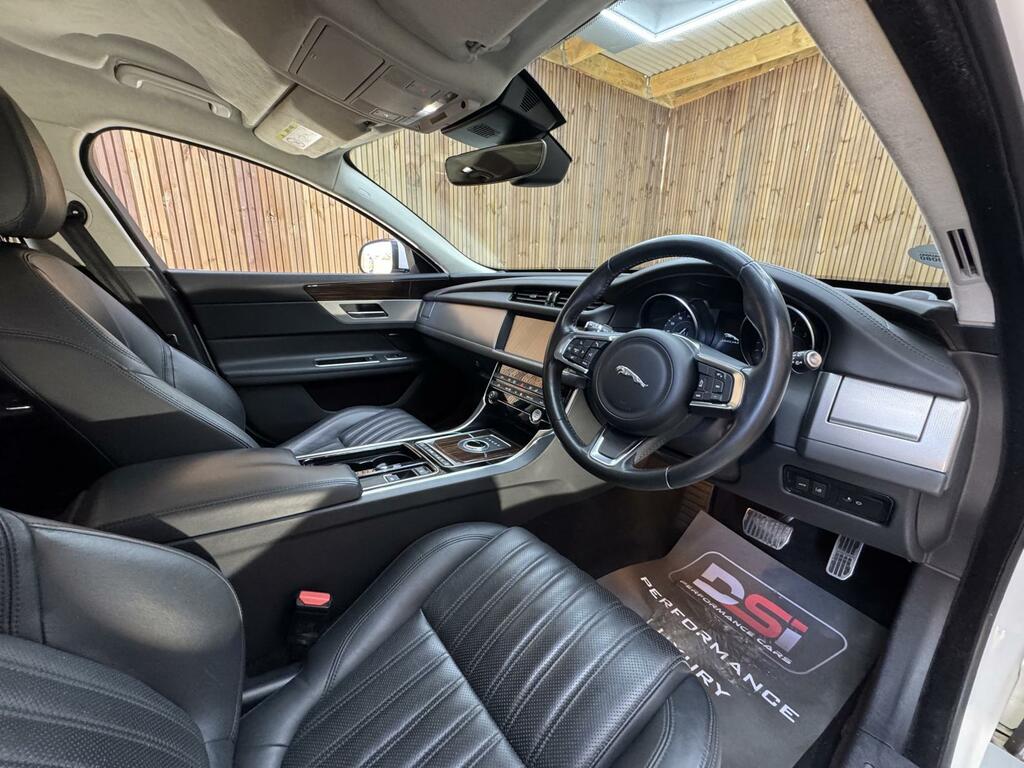 Jaguar XF 2.0D 240 R-sport Saloon Blue #20
