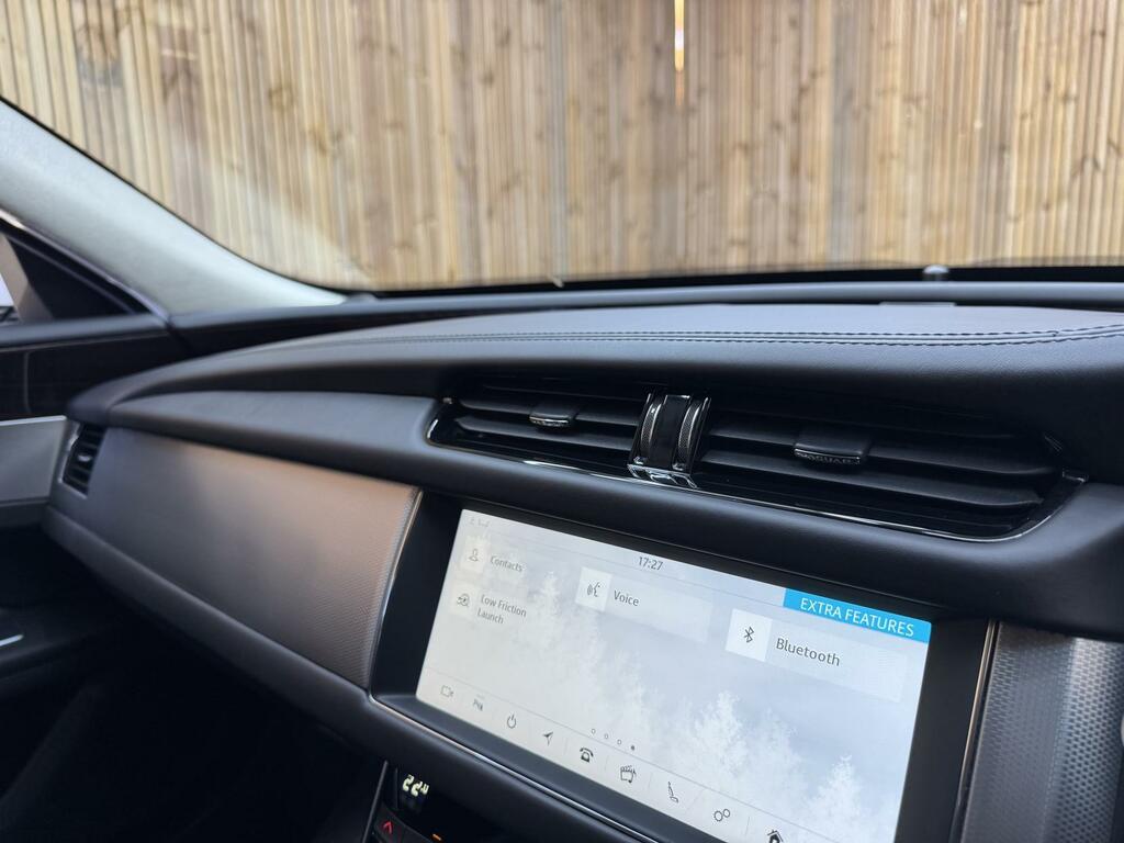 Jaguar XF 2.0D 240 R-sport Saloon Blue #46