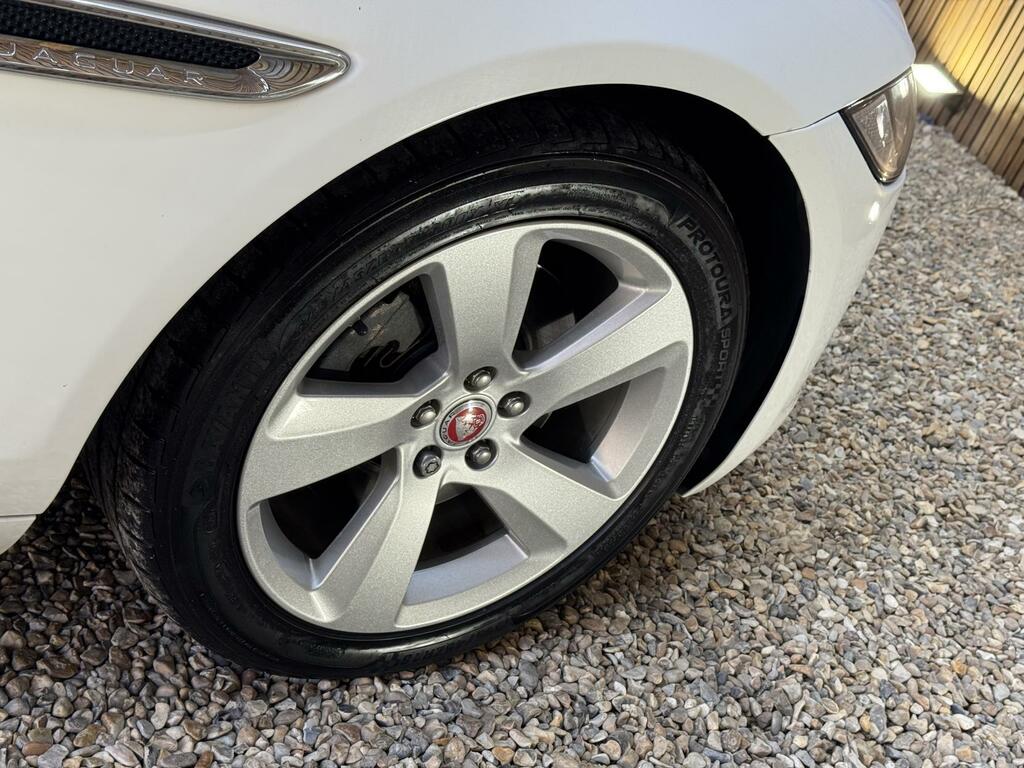 Jaguar XF 2.0D 240 R-sport Saloon Blue #15
