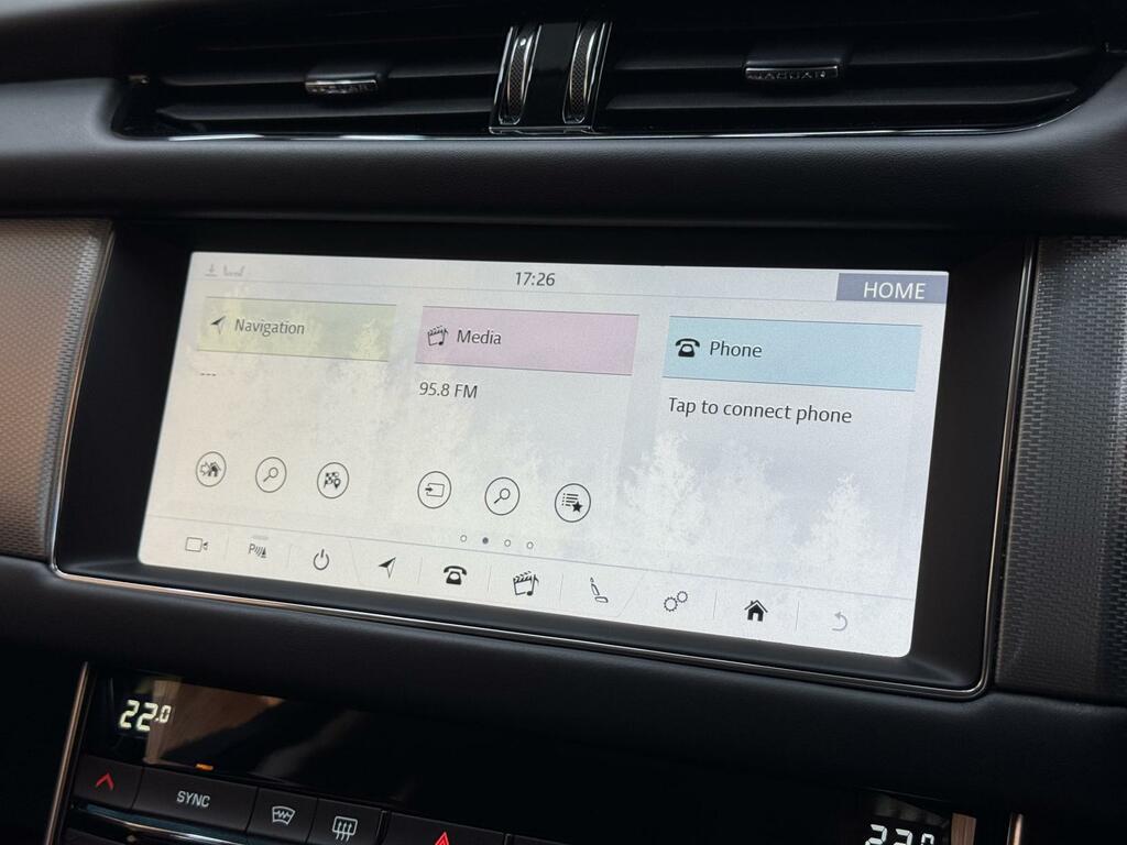 Jaguar XF 2.0D 240 R-sport Saloon Blue #17