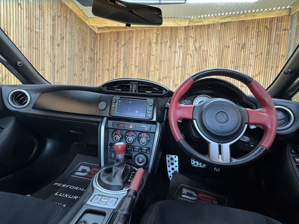 Toyota GT86 2.0 Boxer D-4s Aero Euro 6 Red #24
