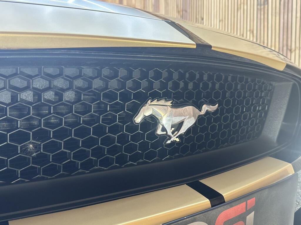 Ford Mustang Gt Black #6