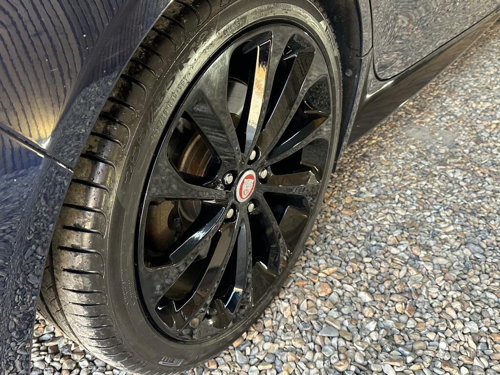 Jaguar XE 2.0I Gpf R-sport Saloon Euro 6 S Silver #7