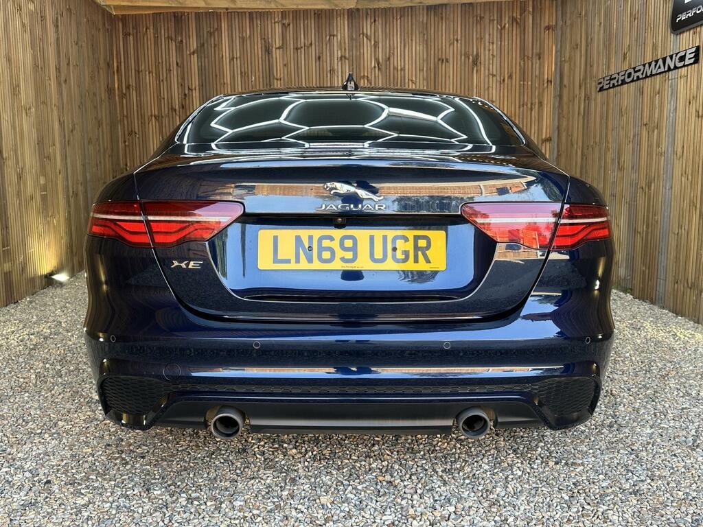 Jaguar XE R-dynamic Se Blue #5