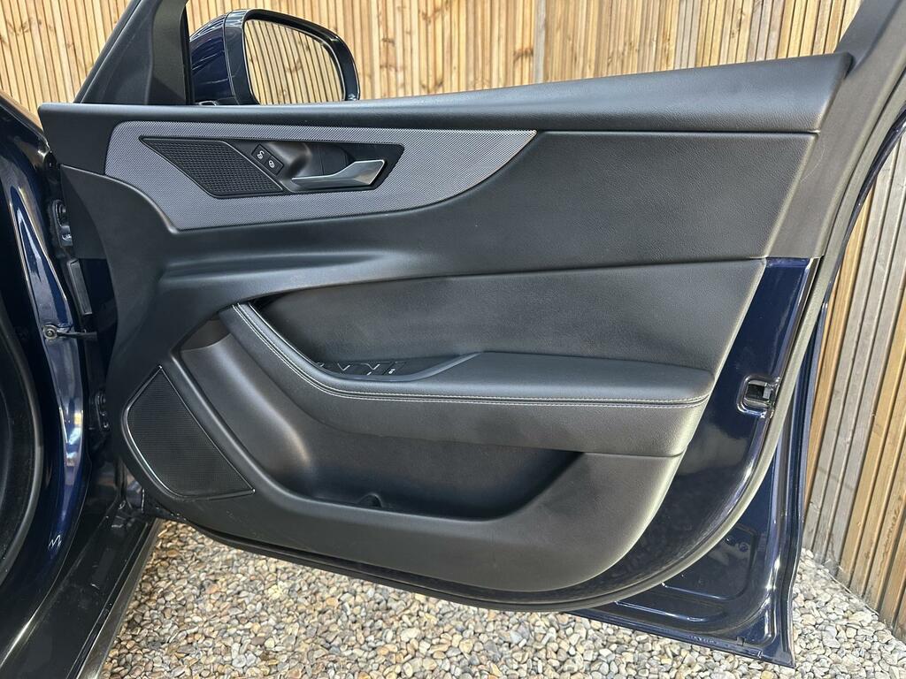 Jaguar XE 2.0I Gpf R-sport Saloon Euro 6 S Silver #18