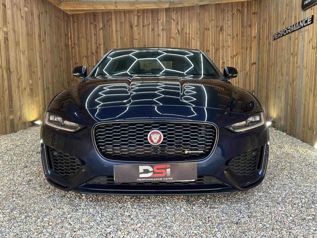 Jaguar XE R-dynamic Se Blue #2