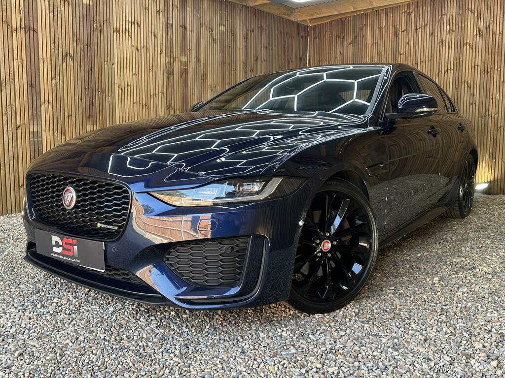 Jaguar XE R-dynamic Se Blue #3