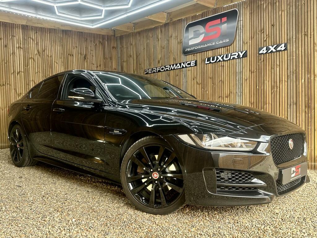 Jaguar XE R-sport Black