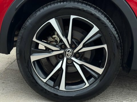 Toyota C-Hr 1.8 Hybrid Design Cvt Hatchback Grey #11