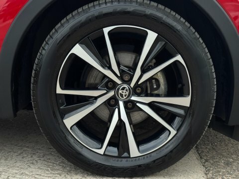 Toyota C-Hr 1.8 Hybrid Design Cvt Hatchback Grey #10