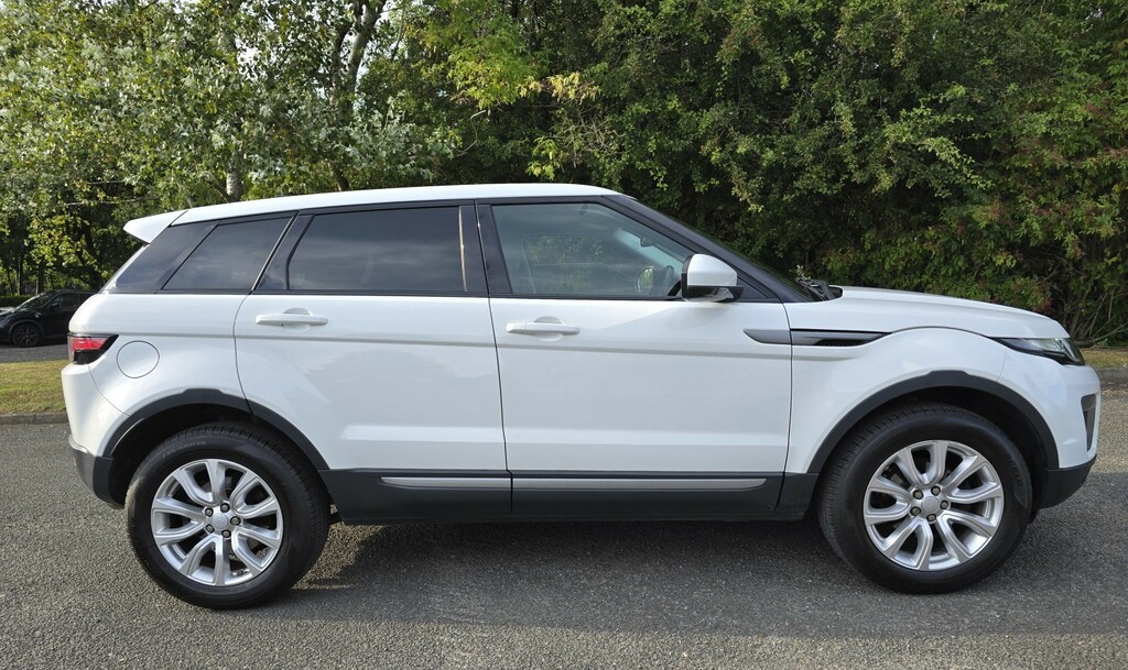 Land Rover Range Rover Evoque 2.0 Ed4 Se White #6