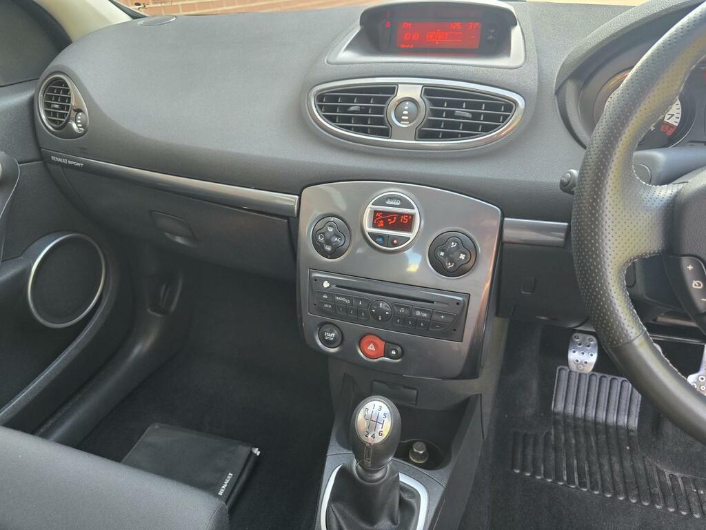 Renault Clio Estate 1.2 Tce Gt Line Tomtom Sport Tourer Euro 5 White #28