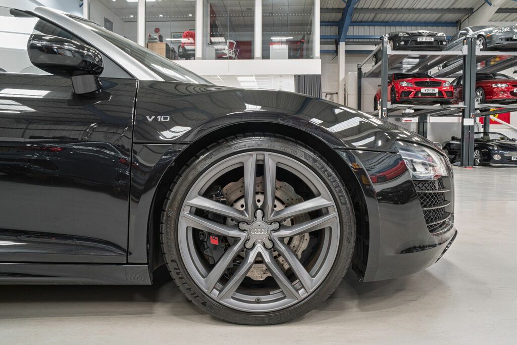 Audi R8 2014 5.2 Fsi V10 Spyder S Tronic Quattr Black #3