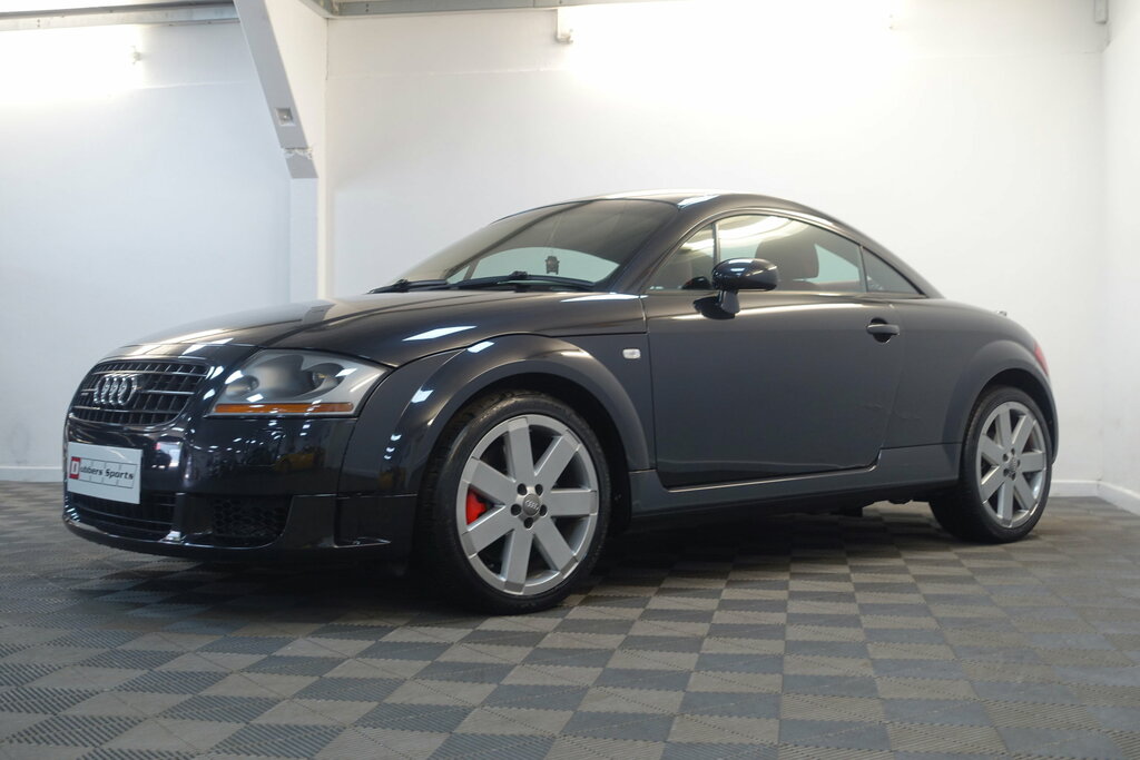 Audi TT Roadster Quattro 2-Door Just 63K 14 Services Last Black #65