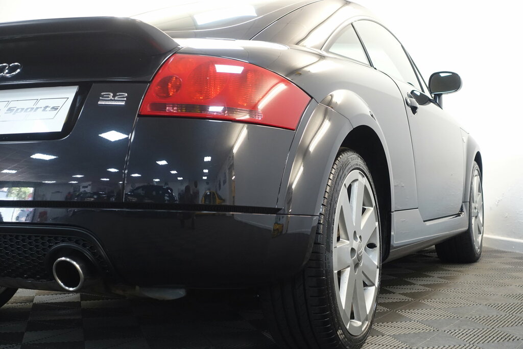 Audi TT Roadster Quattro 2-Door Just 63K 14 Services Last Black #99