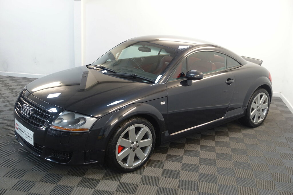 Audi TT Roadster Quattro 2-Door Just 63K 14 Services Last Black #64