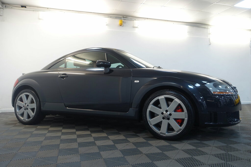 Audi TT Roadster Quattro 2-Door Just 63K 14 Services Last Black #58