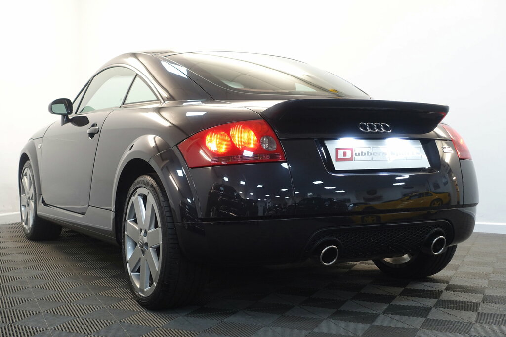 Audi TT Roadster Quattro 2-Door Just 63K 14 Services Last Black #88
