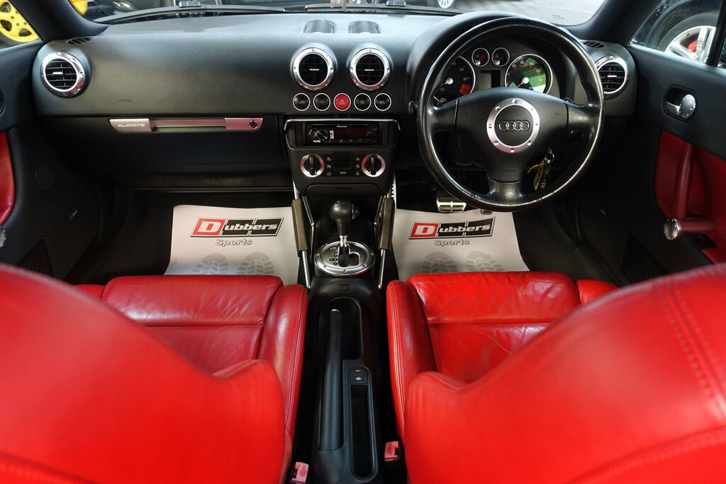 Audi TT Roadster Quattro 2-Door Just 63K 14 Services Last Black #30