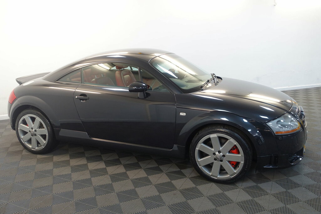 Audi TT Roadster Quattro 2-Door Just 63K 14 Services Last Black #9