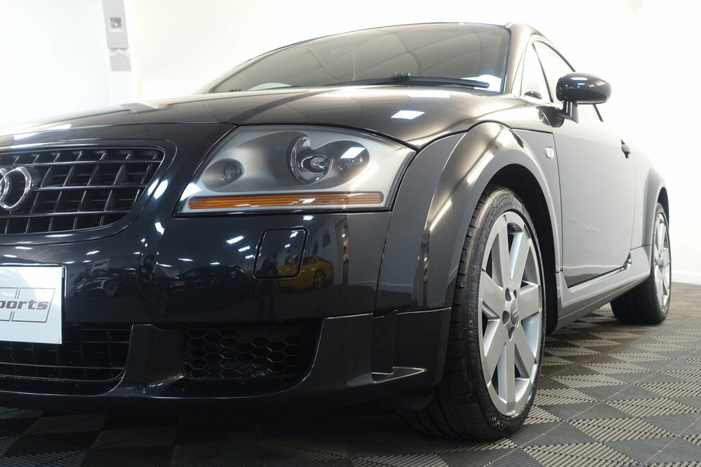 Audi TT Roadster Quattro 2-Door Just 63K 14 Services Last Black #57