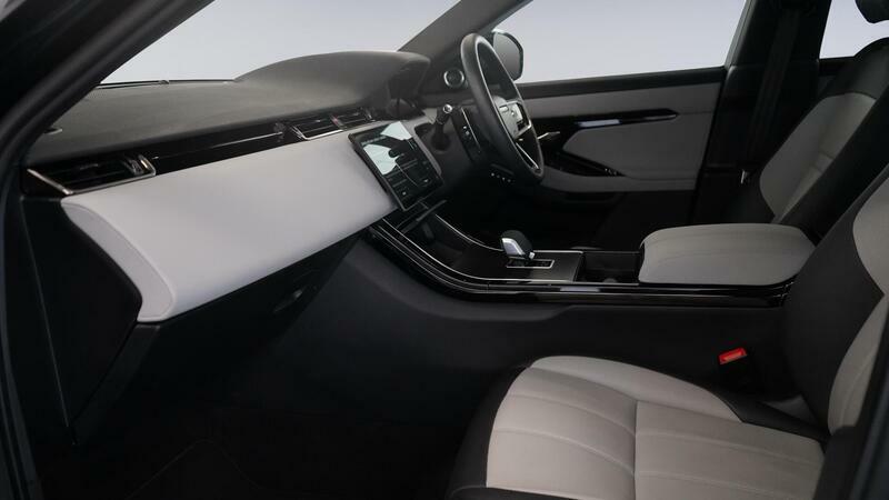 Land Rover Range Rover Evoque 2.0 D200 Dynamic Se Black #3