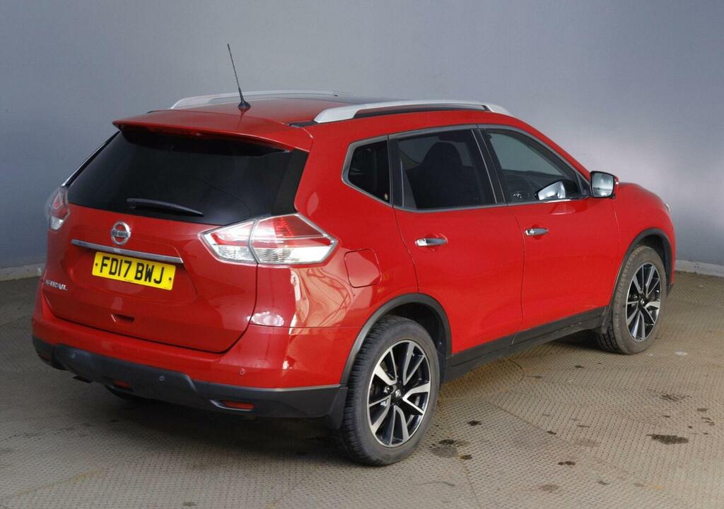Nissan X-Trail 1.6 Dig-t N-vision Euro 6 S S Red #4
