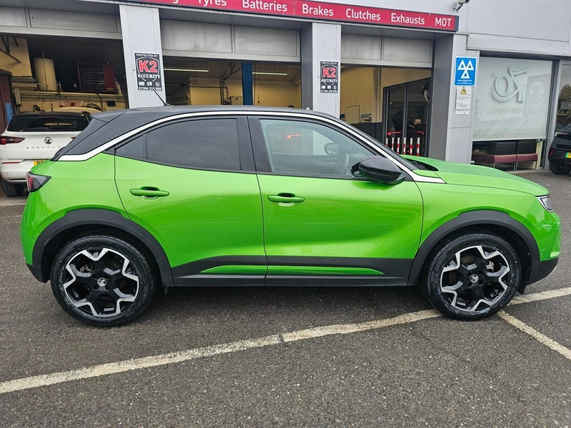 Vauxhall Mokka-e 50Kwh Ultimate Suv 136 Ps AMZ6306 Green #4