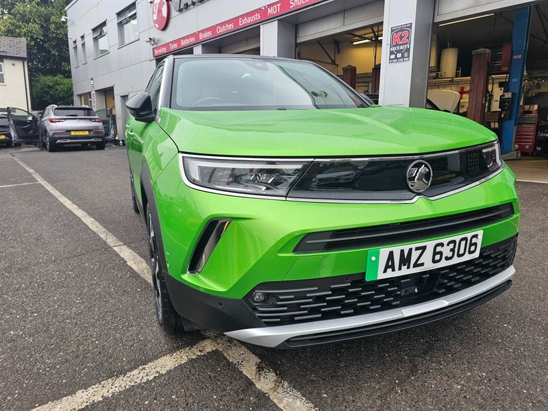 Vauxhall Mokka-e 50Kwh Ultimate Suv 136 Ps AMZ6306 Green #2