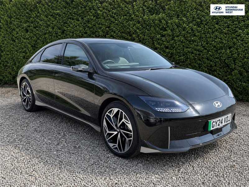 Hyundai Ioniq 6 77.4Kwh Ultimate Saloon Awd 325 Green
