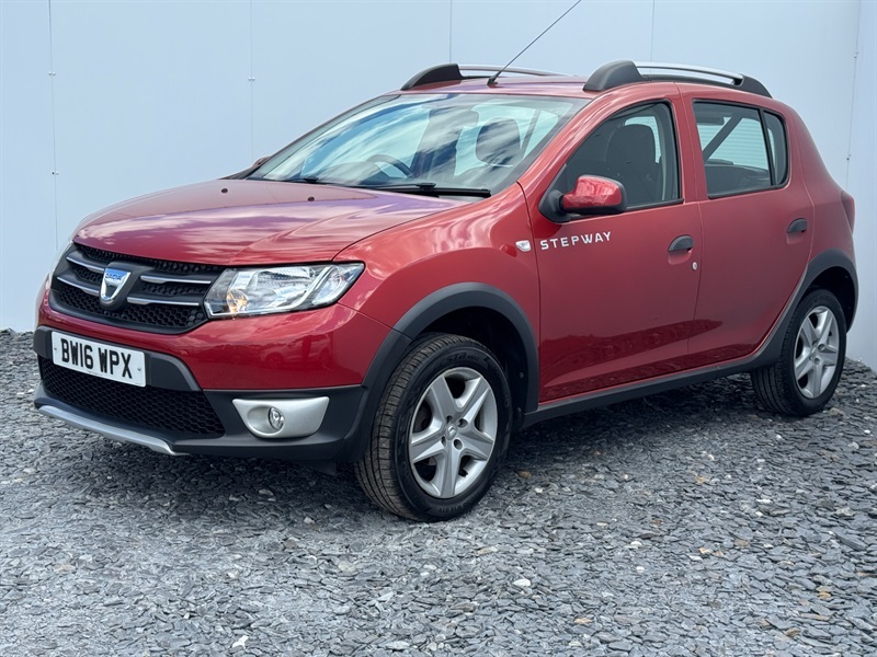 Dacia Sandero Stepway 0.9 Tce Laureate Hatchback Euro BW16WPX Red #3