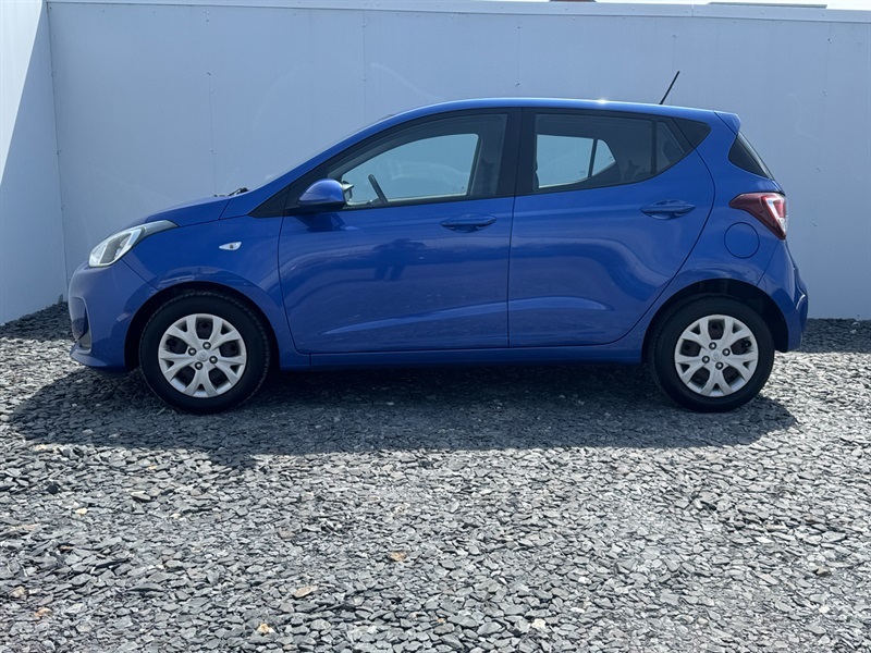 Hyundai I10 1.2 Se Hatchback Euro 6 87 Ps GJ68LRU Blue #4