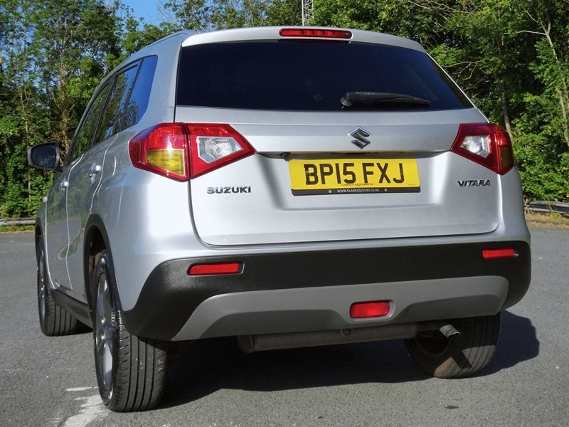 Suzuki Vitara 1.6 Sz-t Suv Euro 6 Ss 120 P Silver #4