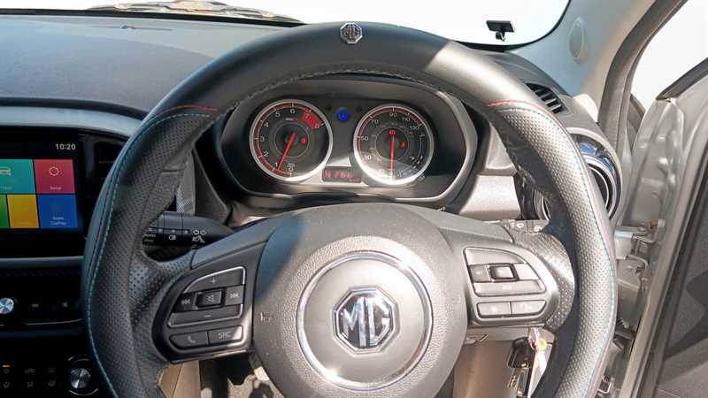 MG MG3 1.5 Vti-tech Exclusive Red #12